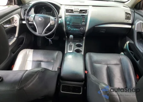 2013 Nissan Altima 2.5 z USA, uszkodzony, nr VIN 1N4AL3AP2DC156687